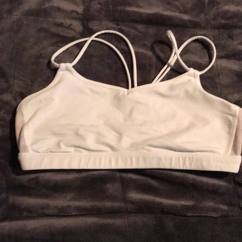Lulu lemon sports bra